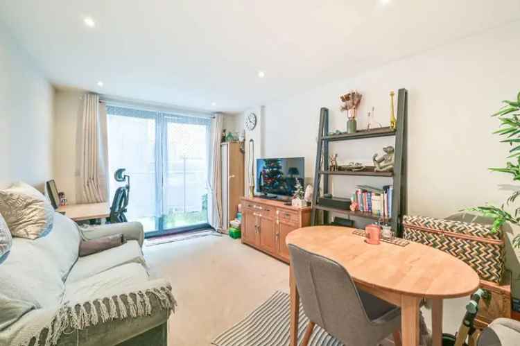 1 Bedroom Flat for Sale in Willesden Green