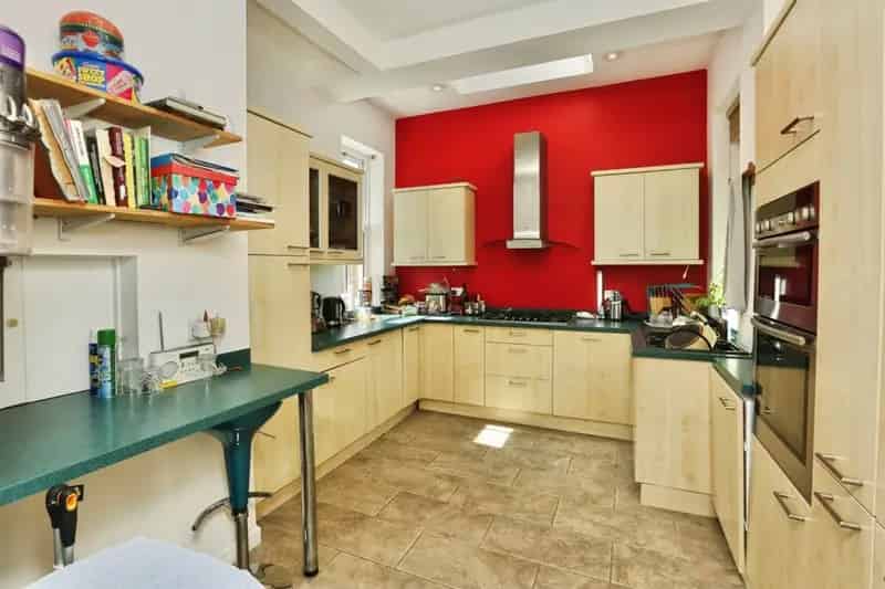 Victorian Character Home 4 Beds 2 Baths Conservatory Double Garage