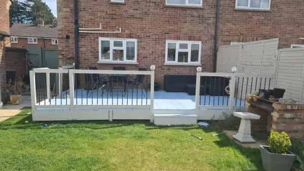 3 Bedroom House with Large Garden