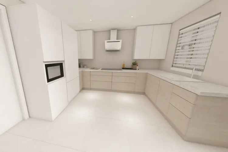 3 Bed Semi Detached House in Newark