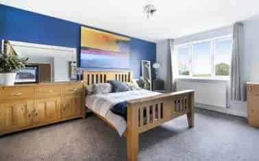 Spacious Family Home near Coastline with Double Garage and Office