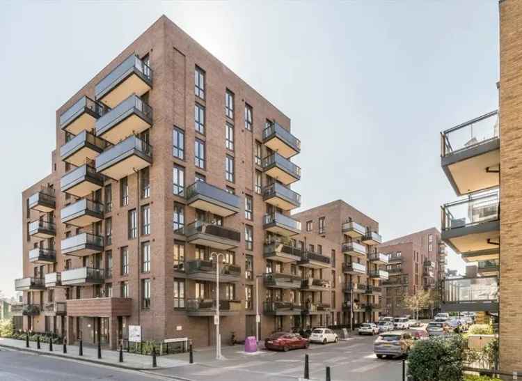 3 Double Bedroom Apartment Bow - Modern Development - 2 Patios