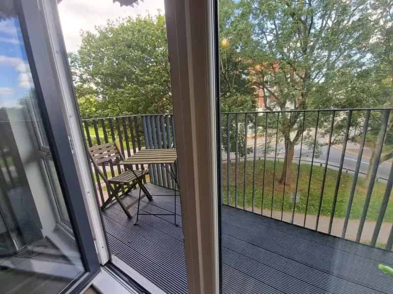 Manhattan Apartments Available September