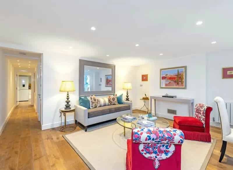 Chelsea Garden Flat Refurbished Private Patio Own Entrance