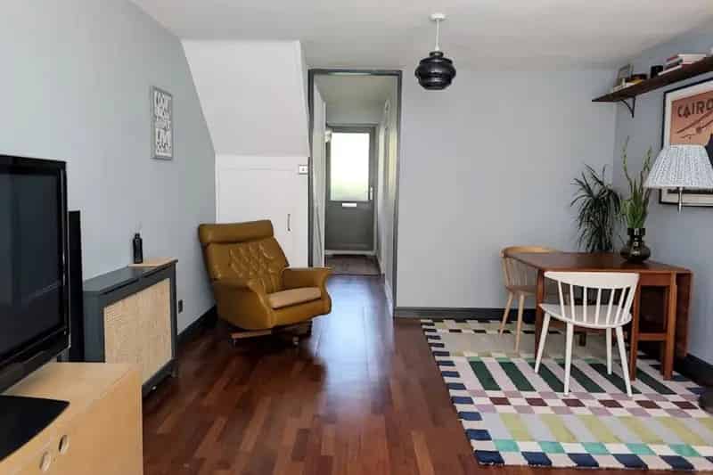 2 bedroom Flat
 For Sale