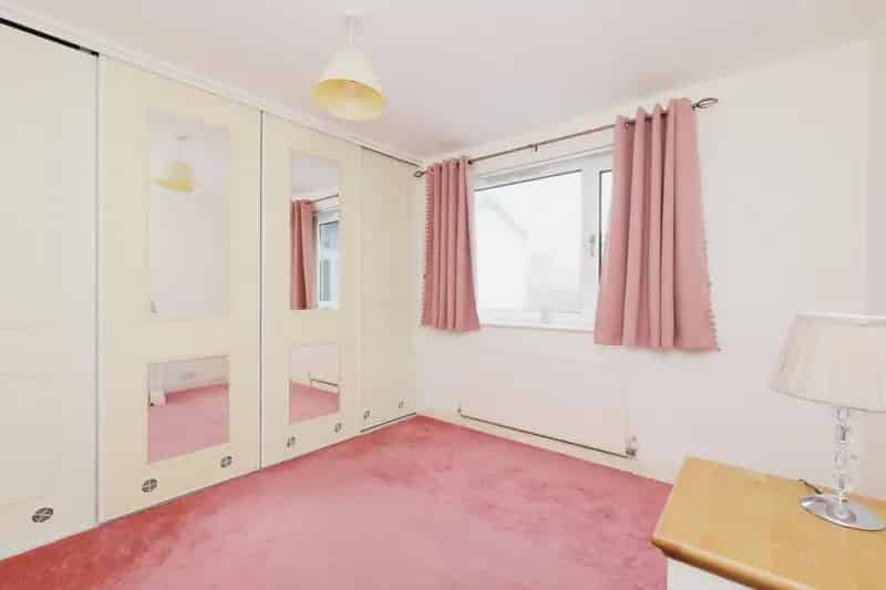 1 Bedroom Flat For Sale Marshall Road
