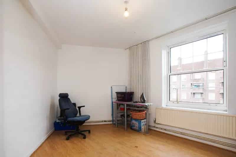 4 Bedroom Apartment Hackney Downs Park Spacious Family Home Modernisation Potential