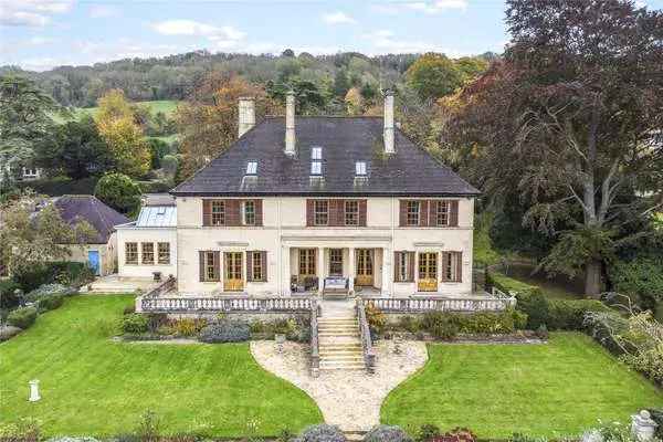 1930s House with Panoramic Views and Landscaped Gardens