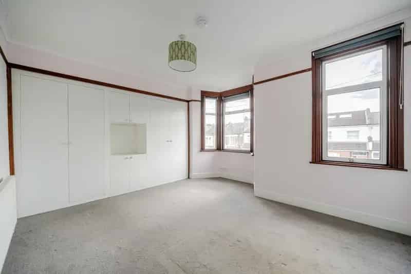 3 Bedroom Victorian House Crofton Park Honor Oak Potential Extension Chain Free