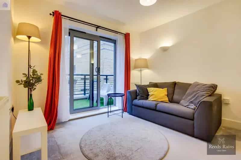 1 Bedroom Flat to Rent London SE11 Modern Double Glazing Balcony