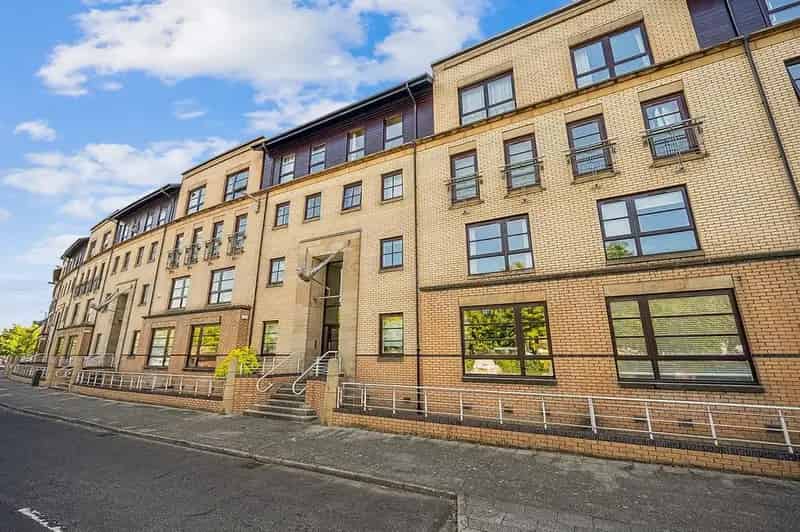 2 bedroom flat to rent