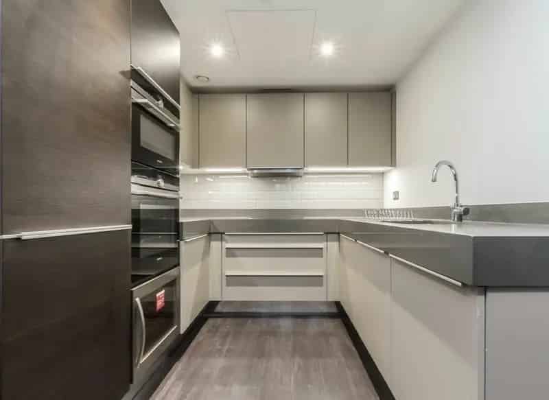 Two Double Bedroom Apartment in Meranti House Aldgate East
