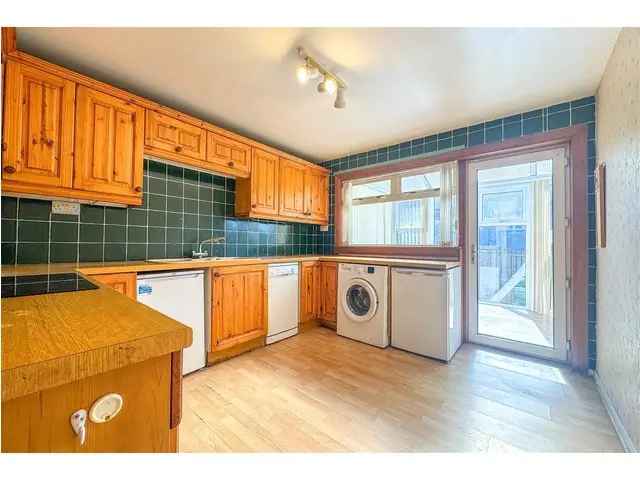 3 Bedroom Terraced House for Sale in Livingston