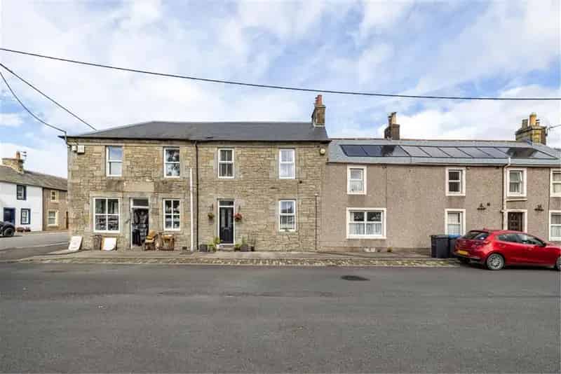 2 Bed House - Terraced with 1 Reception Room
