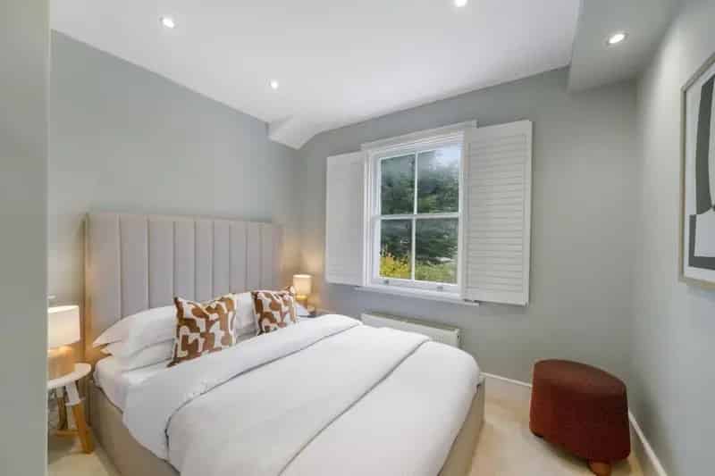 Two Bedroom Victorian Apartment with Roof Terrace Battersea