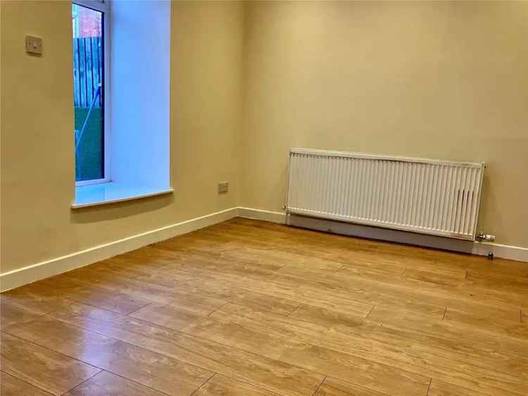 Two Bedroom Mid Terrace House Near Amenities