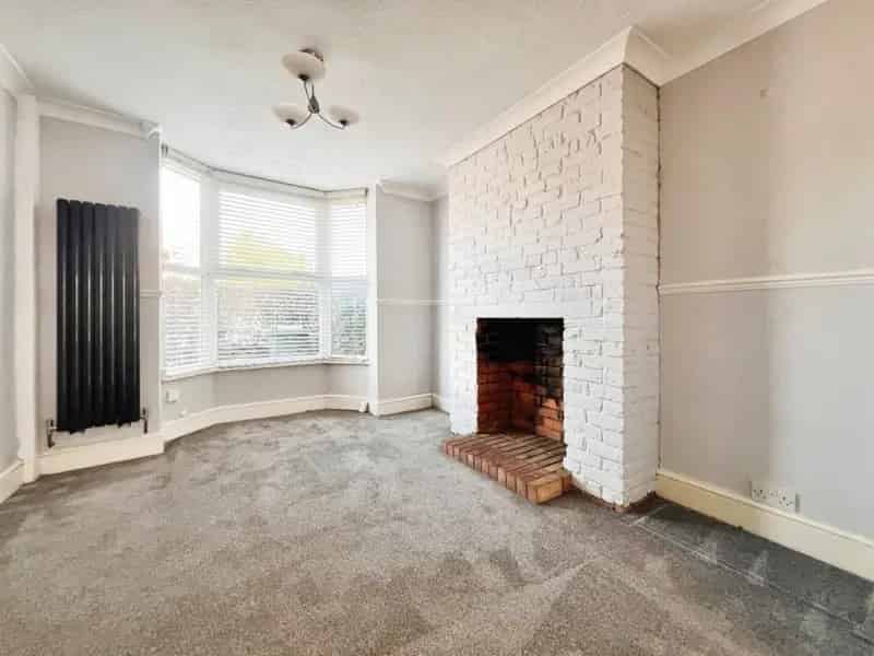 2 Bed Mid Terrace House For Sale Willesborough Ashford