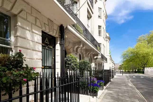 Mayfair One Bedroom Flat Near Hyde Park