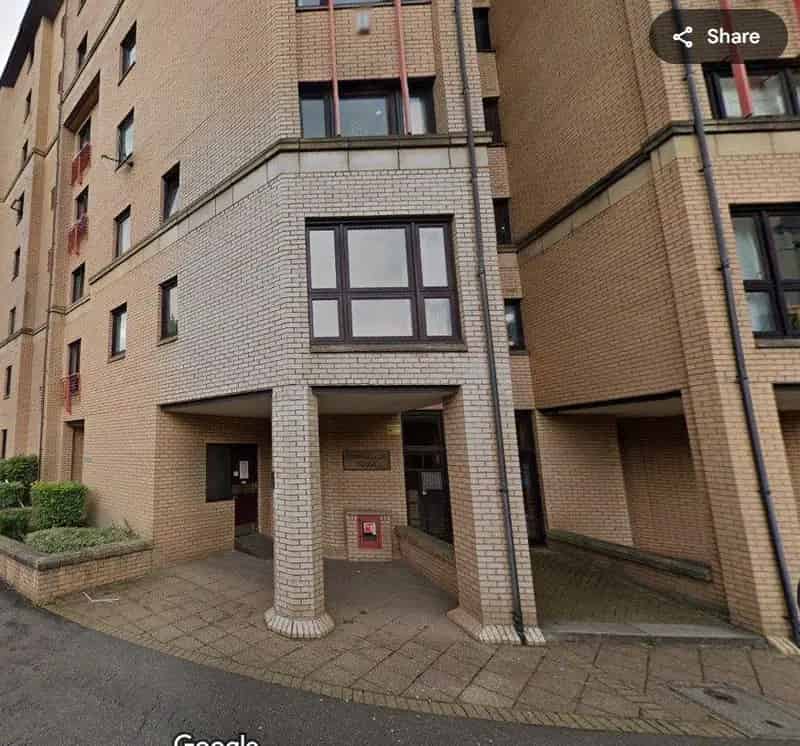 1 Bedroom Flat to Rent in Parsonage Square