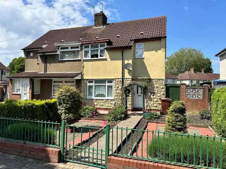 3 bedroom semi-detached house for sale