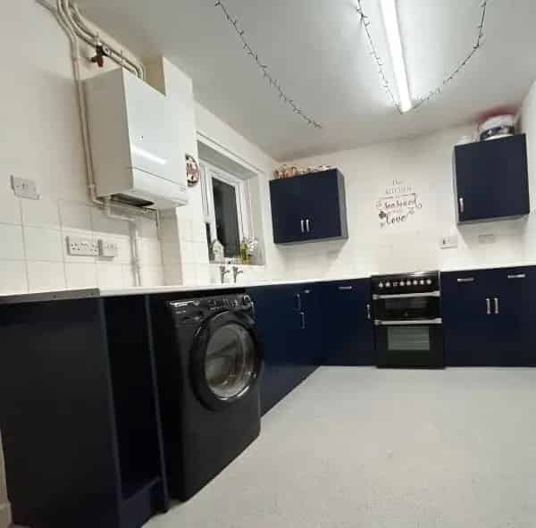 2 Bedroom House Near Town Park