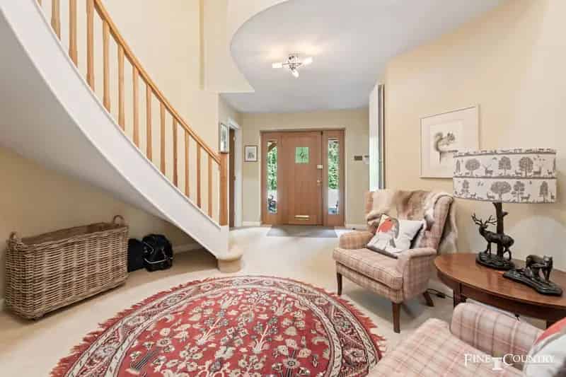 5 Bedroom Detached House with Indoor Pool Greatford