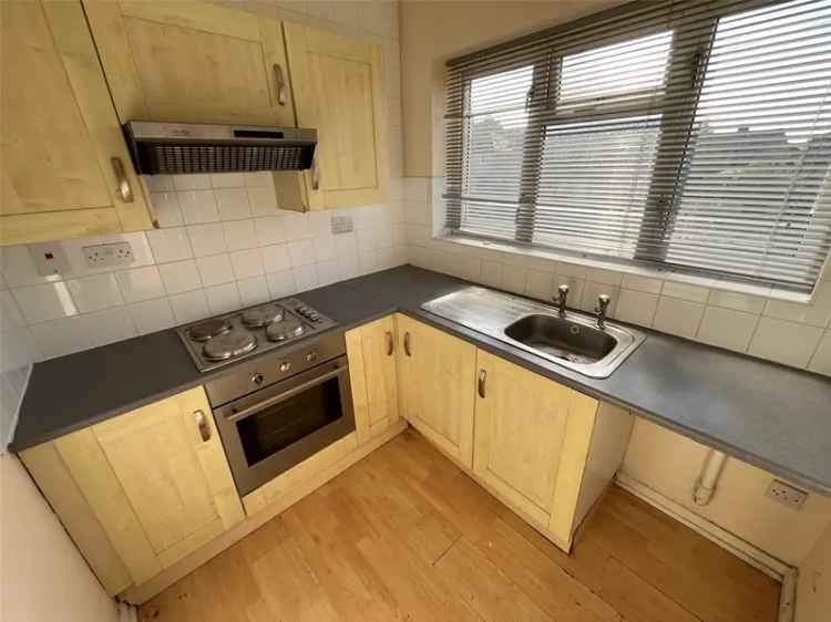 Spacious First Floor Apartment Near Warsop Street