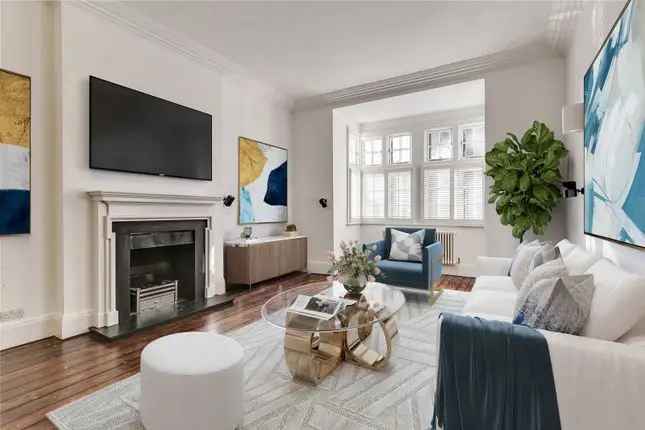 Flat for sale in Hornton Street, Kensington W8