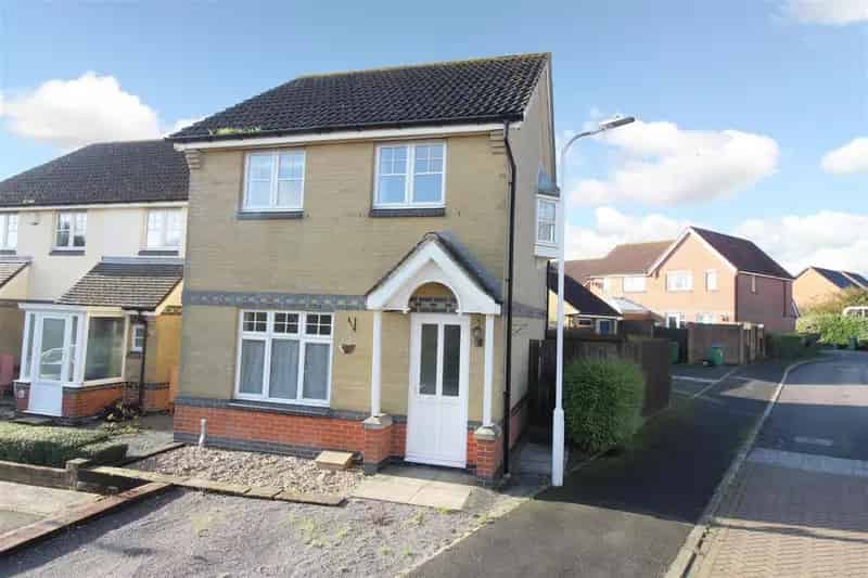 3 bedroom House
 To Let