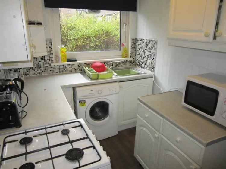 Furnished 1-Bedroom Flat Near Aberdeen Royal Infirmary