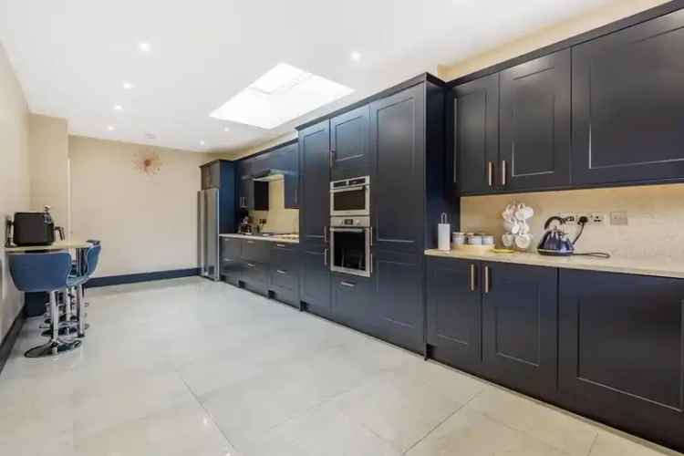 5 Bedroom Semi Detached House For Sale