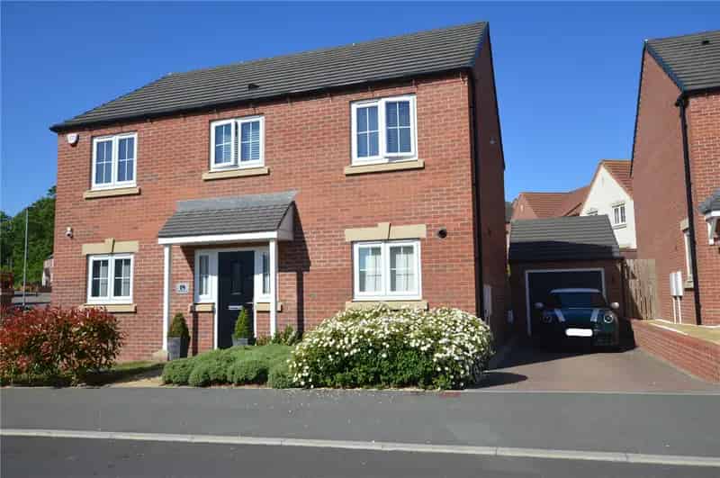 House For Sale , Wakefield, England