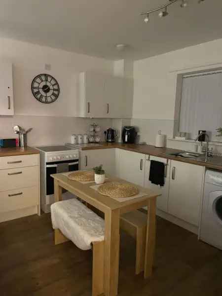 Flat For Rent in Dudley, England