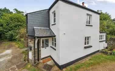 Charming 2-Bedroom Cottage in Harbertonford Near Totnes