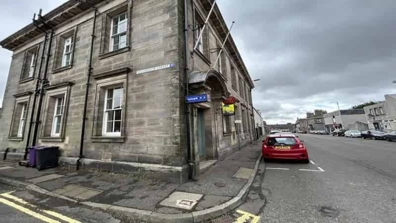 C-Listed Post Office Building with Retail and Office Space