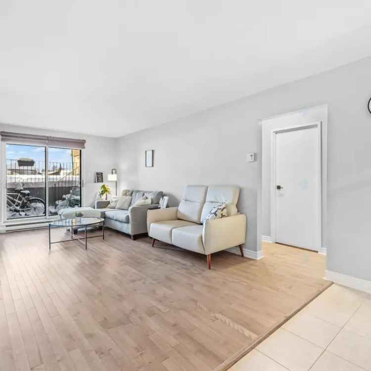 2-Bedroom Condo for Sale in Deux-Montagnes