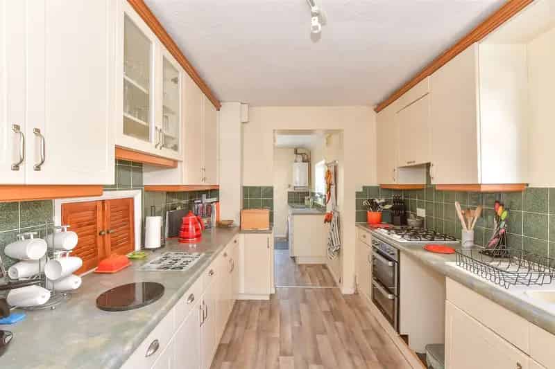 3 Bedroom Detached Bungalow for Sale in Littlebourne