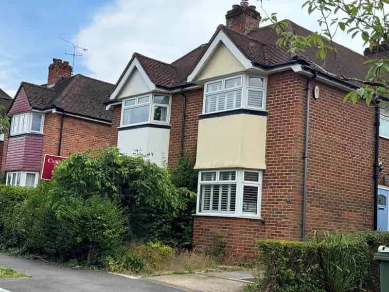3 Bedroom House To Rent Available 10092025