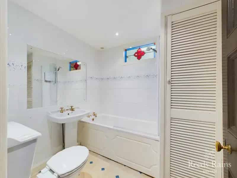 Scarborough Esplanade Studio Apartment Stunning Sea Views Garage