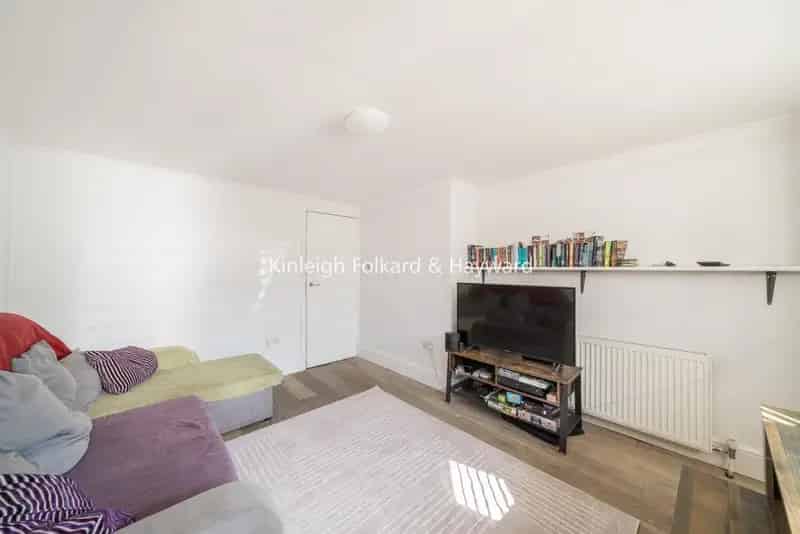 Two Bedroom Flat Muswell Hill Colney Hatch Lane