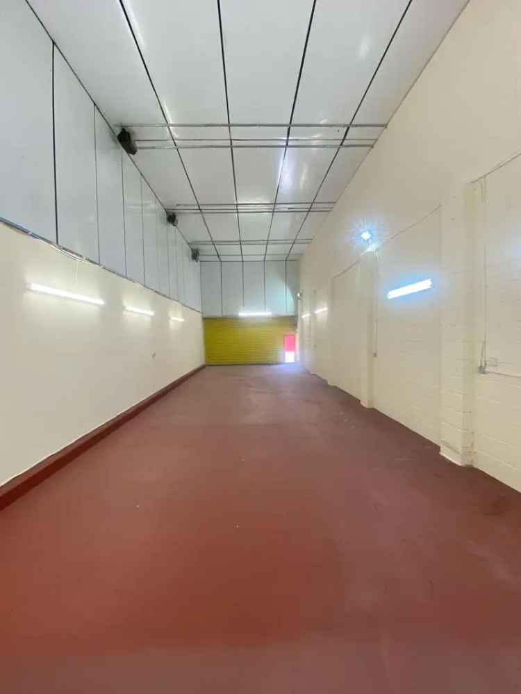 Denbighshire Commercial Unit 1117 sq ft 195 per week