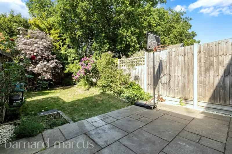 3 Bed Semi-Detached House for Sale