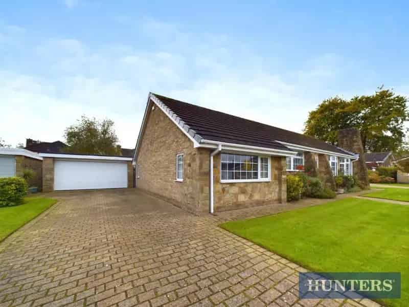 2 Bed Bungalow for Sale in Molescroft