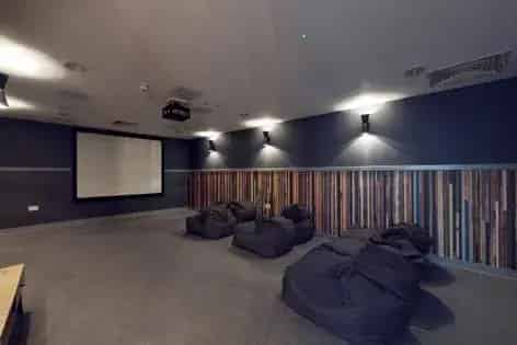 Southampton Premium Studio 19 sq m Private Space
