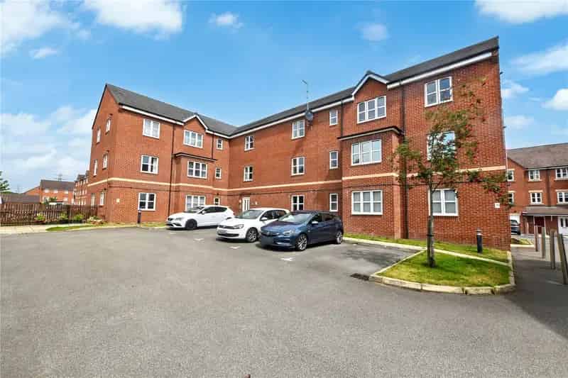 Stylish One-Bedroom Flat First Time Buyers Modern Development