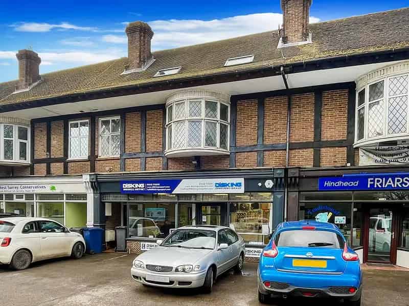 Ground Floor Retail Office Space on A287