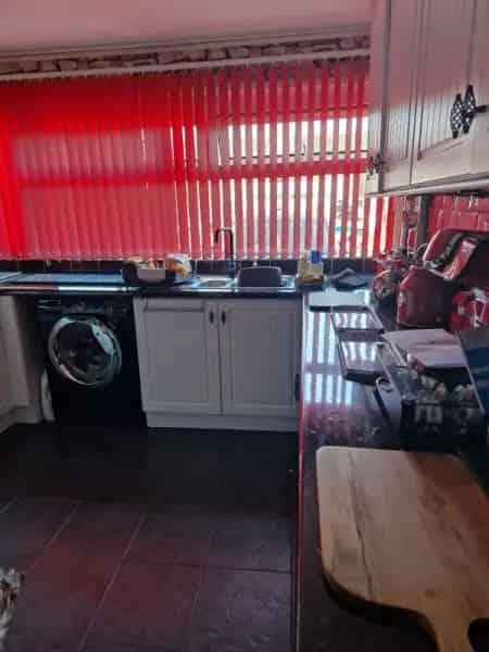 3 Bed House Sheldon B33 Off Road Parking ADT Alarm