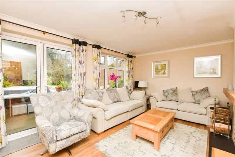 5 bedroom bungalow for sale