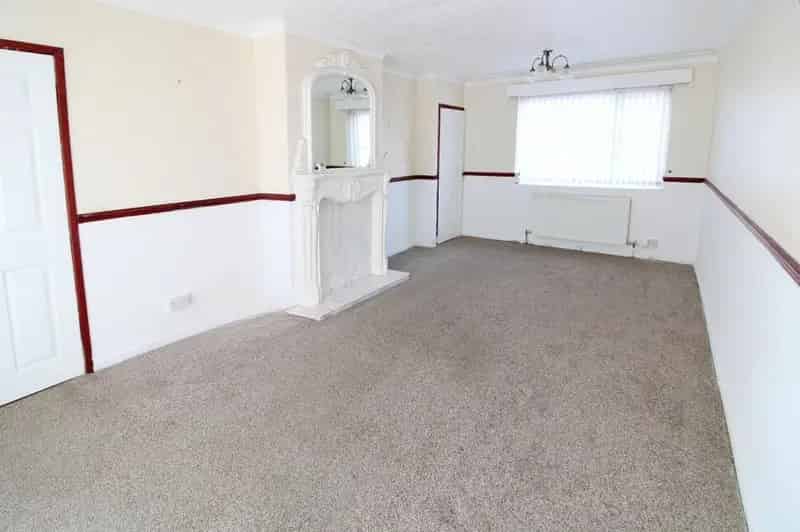 3 Bedroom Semi Detached House For Sale Methley West Yorkshire LS26 No Chain