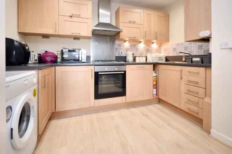 Apartment For Sale in Wakefield, England